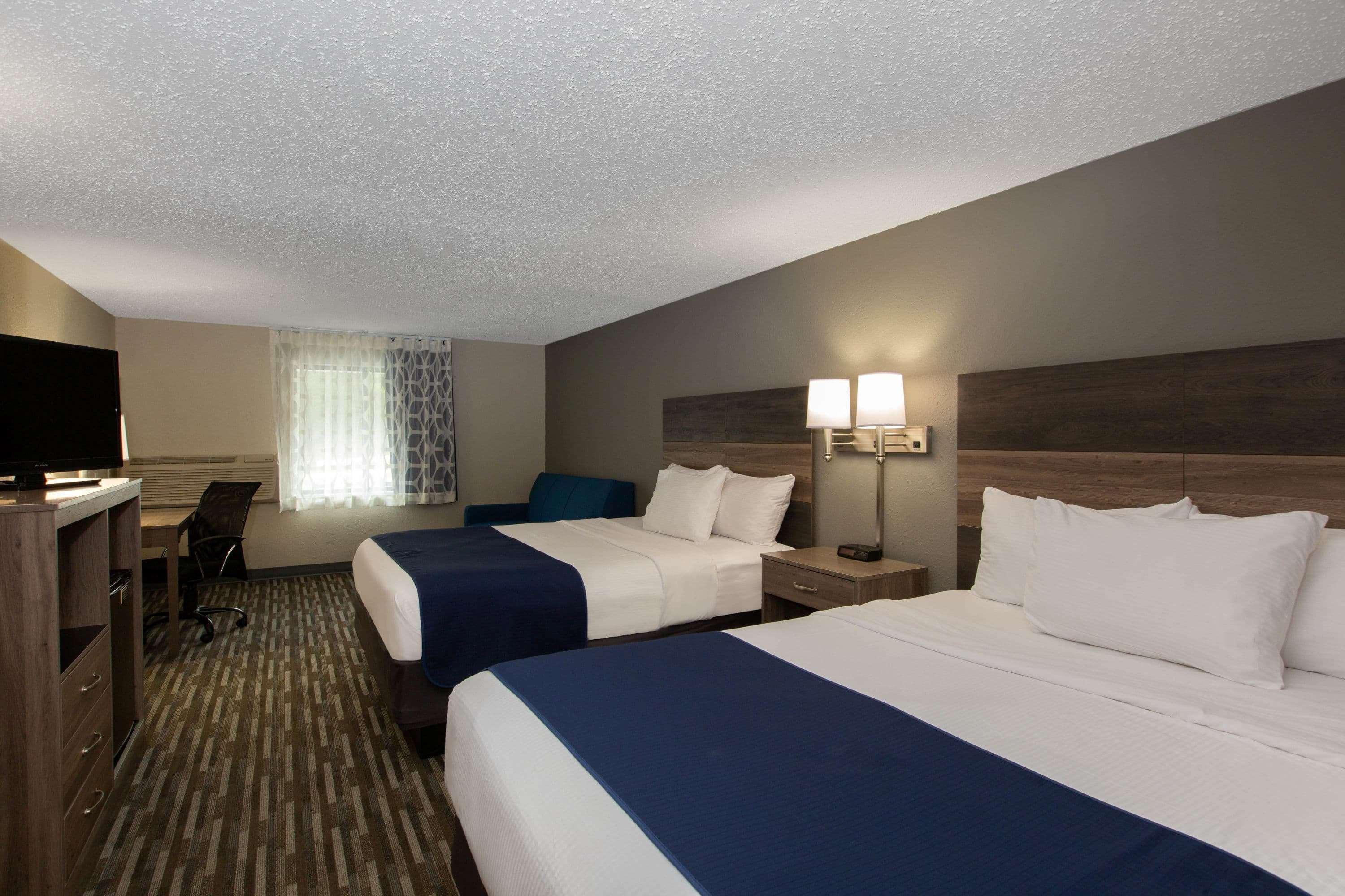 Days Inn & Suites By Wyndham Wisconsin Dells Zewnętrze zdjęcie